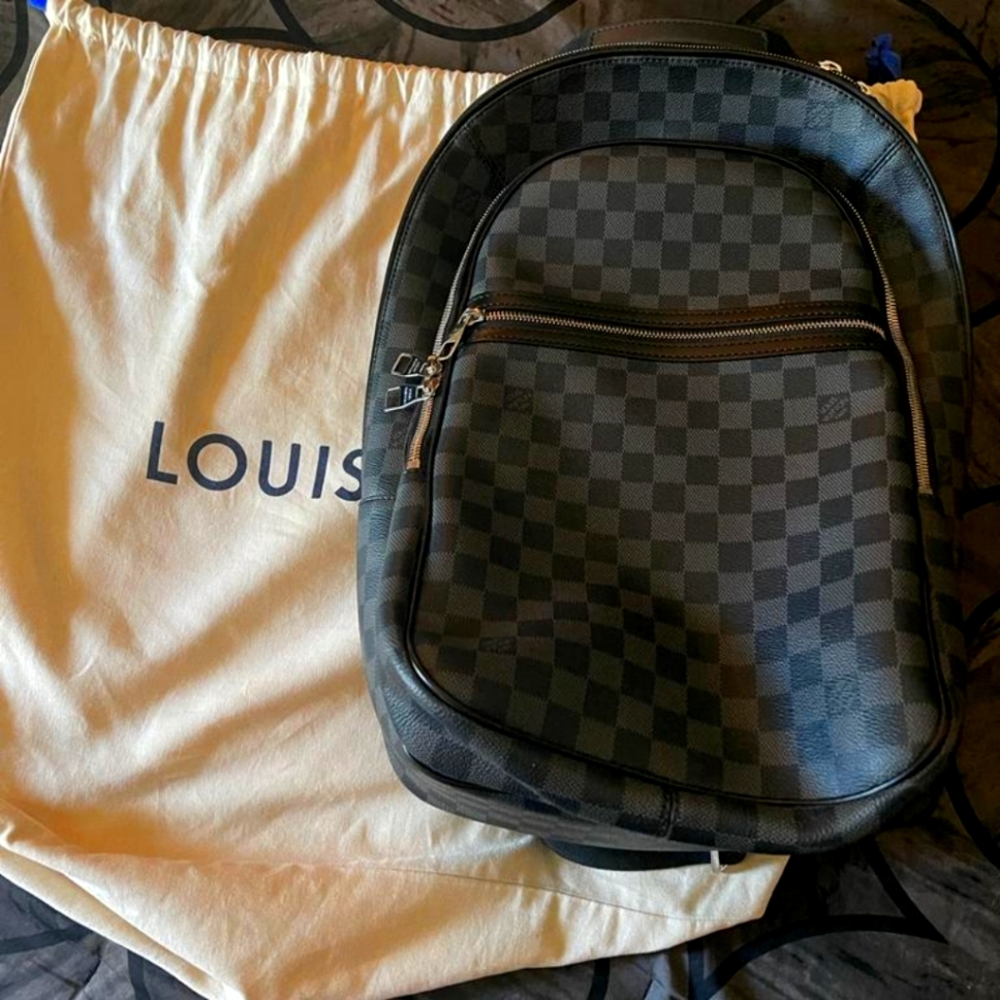Authentic Louis Vuitton Michael Damier